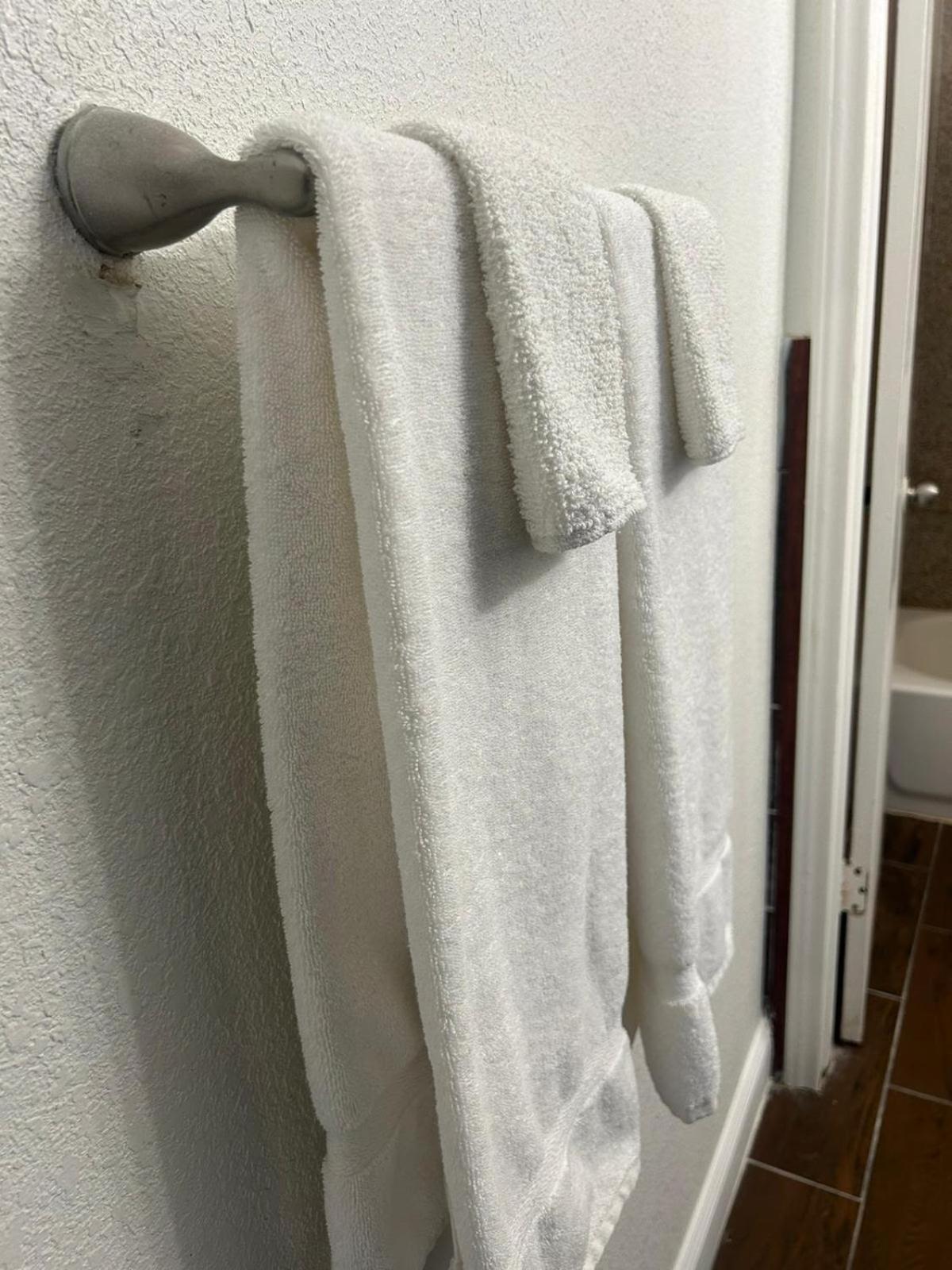 Quest Inn Weatherford Bagian luar foto