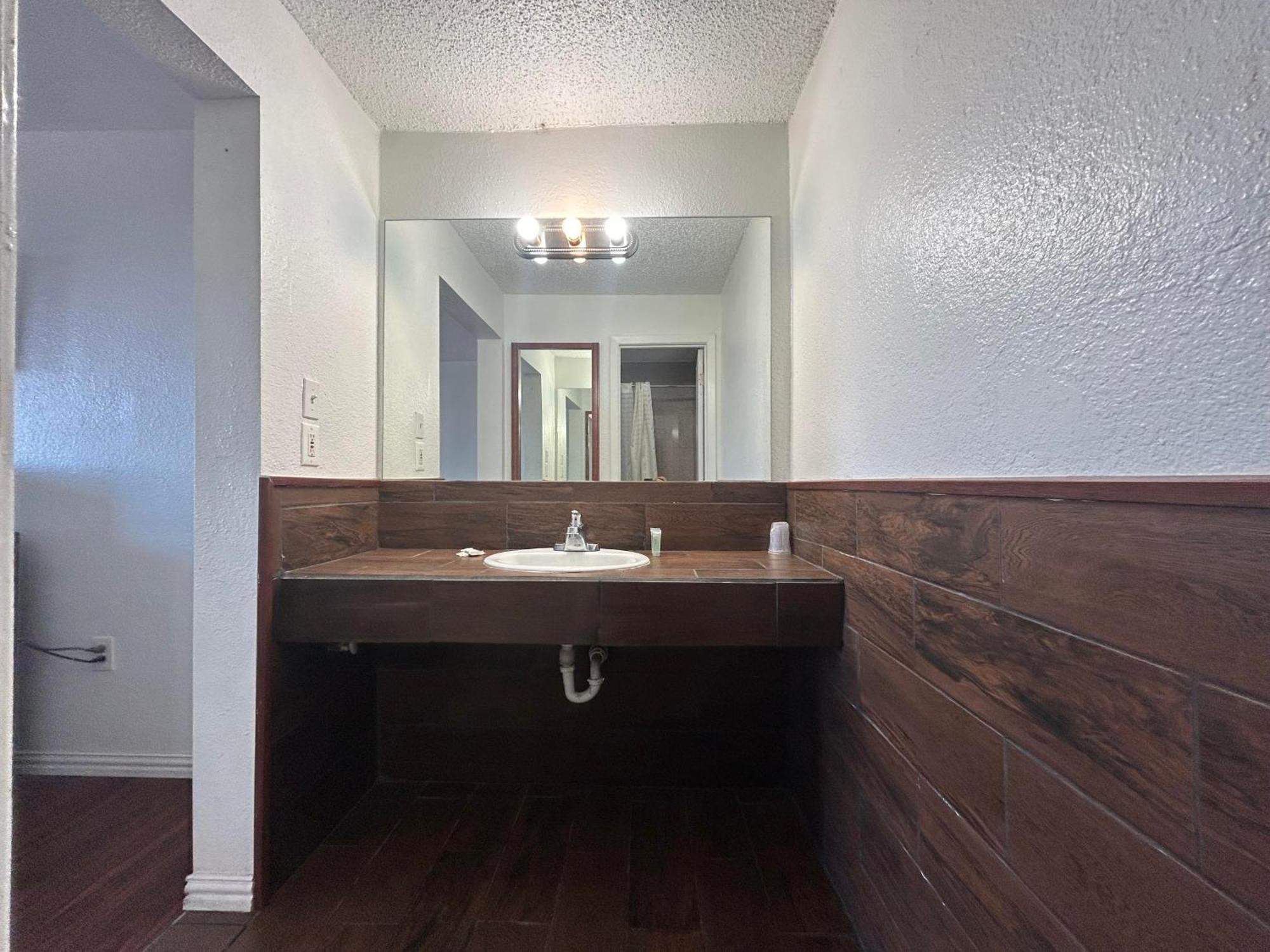 Quest Inn Weatherford Bagian luar foto