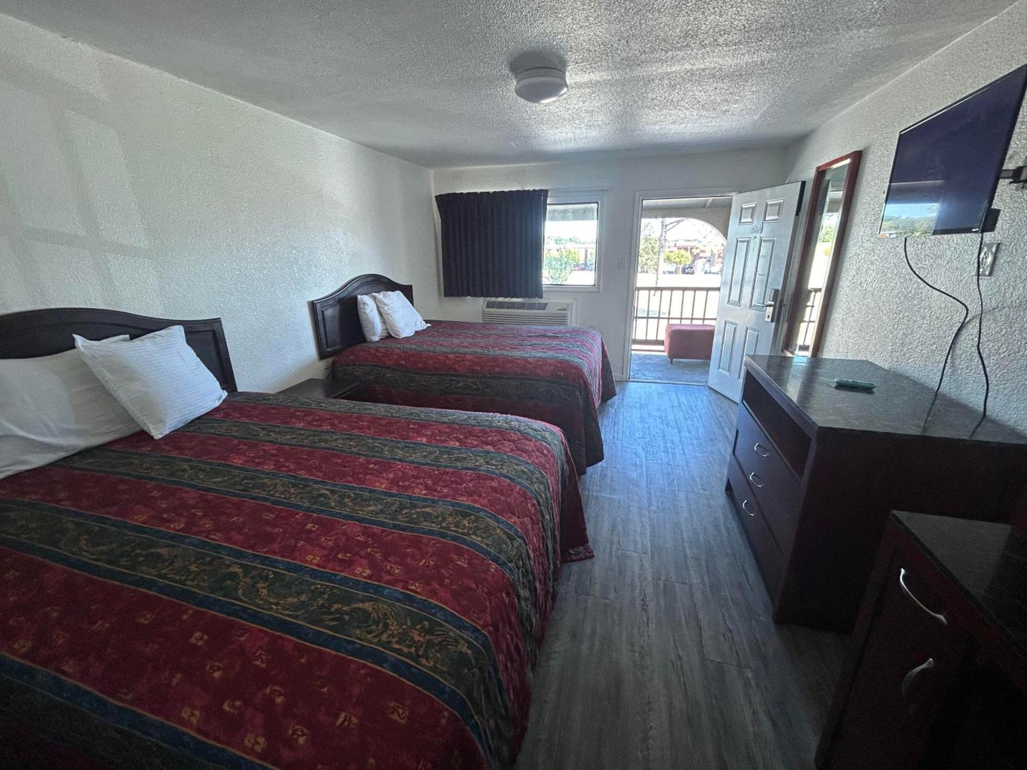 Quest Inn Weatherford Bagian luar foto